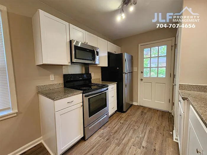 3 bed, 1.0 bath, 925 sqft, $1,395 — Photo 4