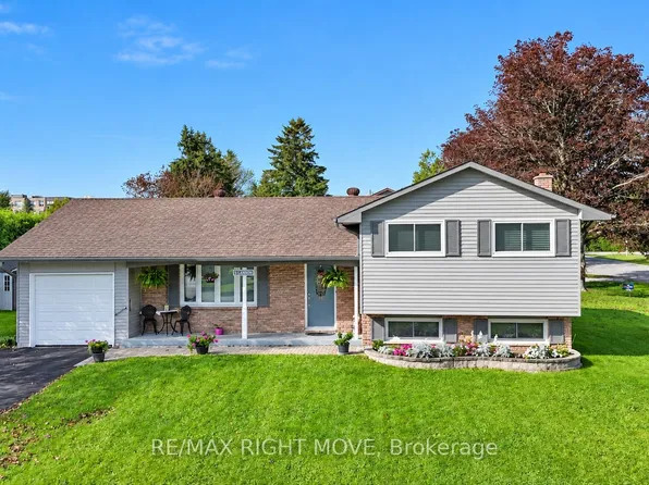 3 Lawson Ave, Orillia, ON L3V 3V5