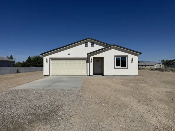 2380 S Turtle St, Pahrump, NV 89048