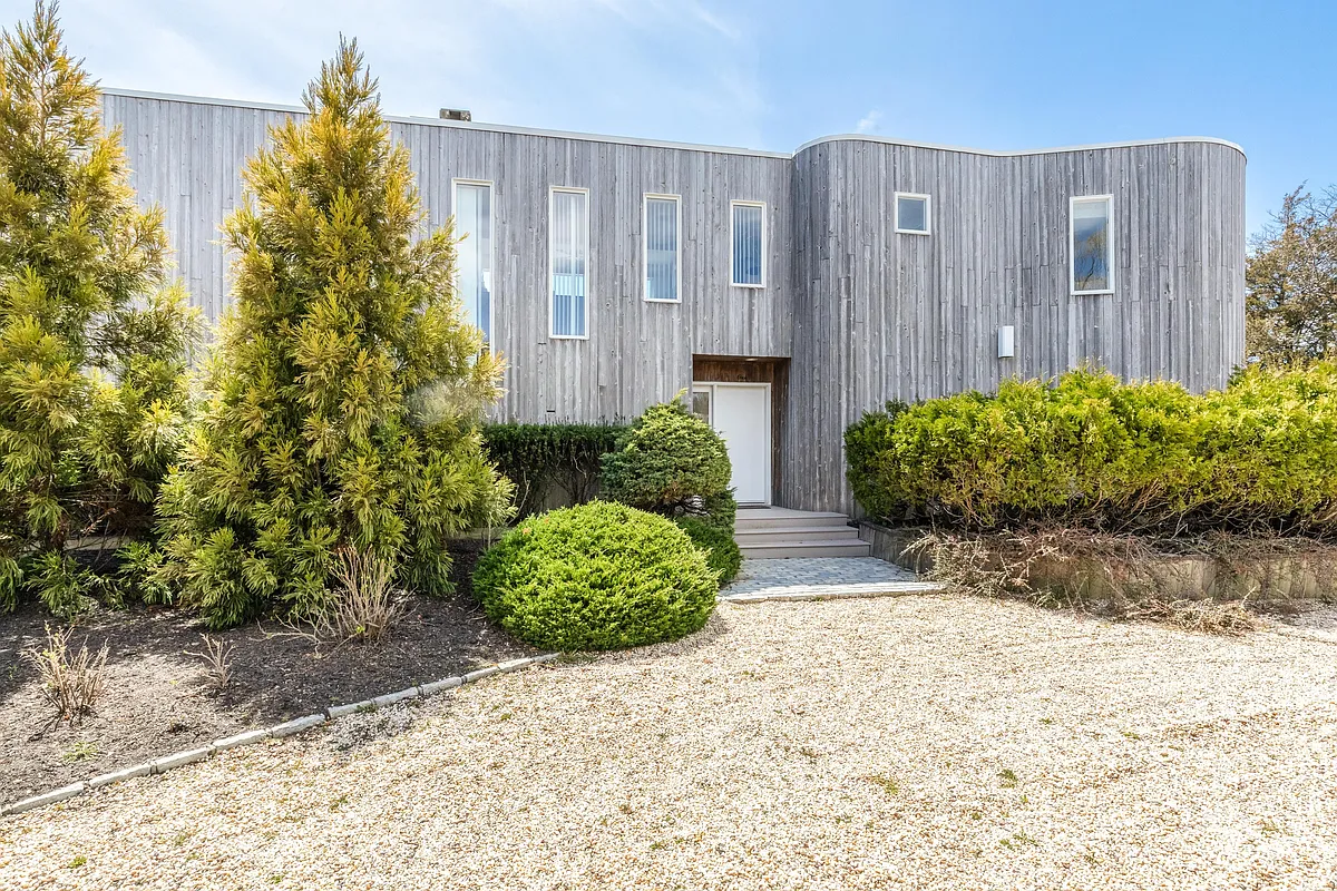 Building Photo - 1 Marinea Pl