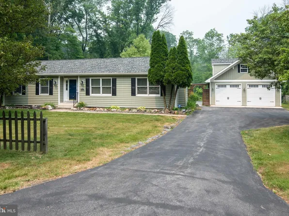 1051 Sproul Rd, Bryn Mawr, PA 19010
