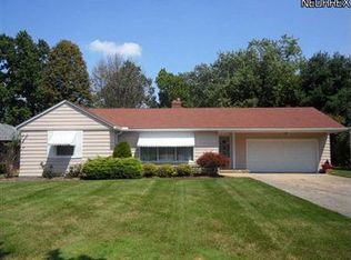 14040 Old Pleasant Valley Rd, Middleburg Heights, OH 44130