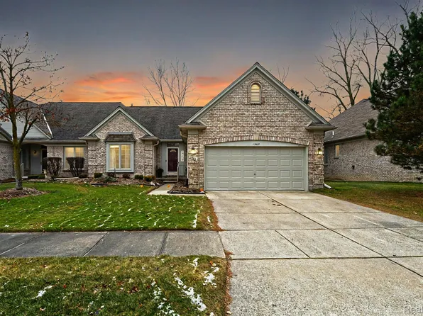 1960 Avalon Dr, Sterling Heights, MI 48310