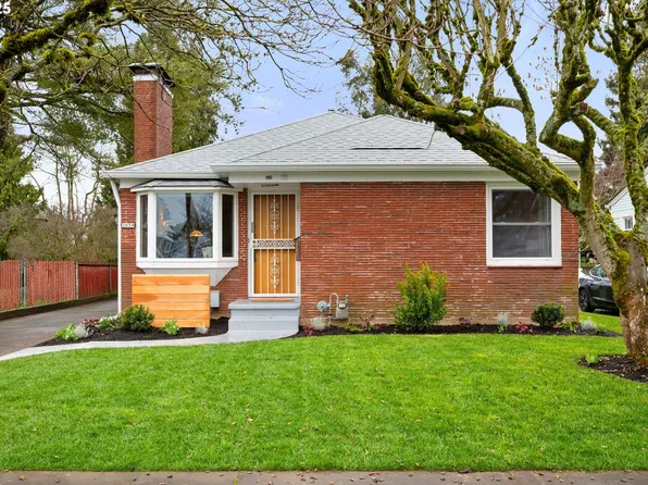 2039 N Dekum St, Portland, OR 97217