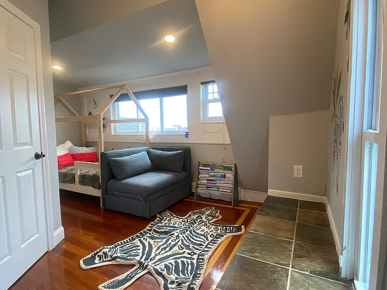 51 Sawyer Ave #3 — Photo 10