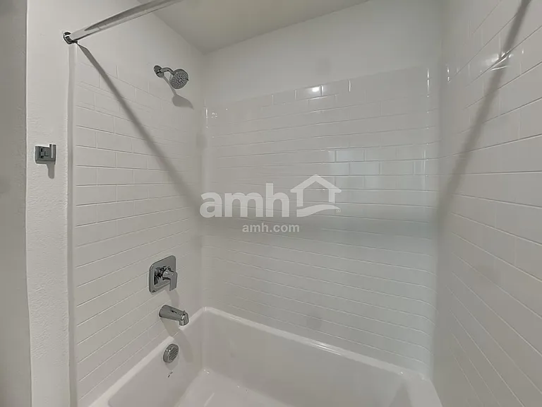 5734 Las Vegas Creek St — Photo 18