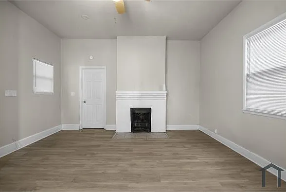 1211 W 30th St — Photo 3