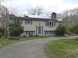 6 Oakland Dr, Spencer, MA 01562