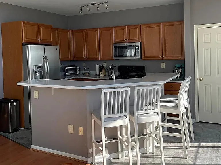 138 Madison Way — Photo 10