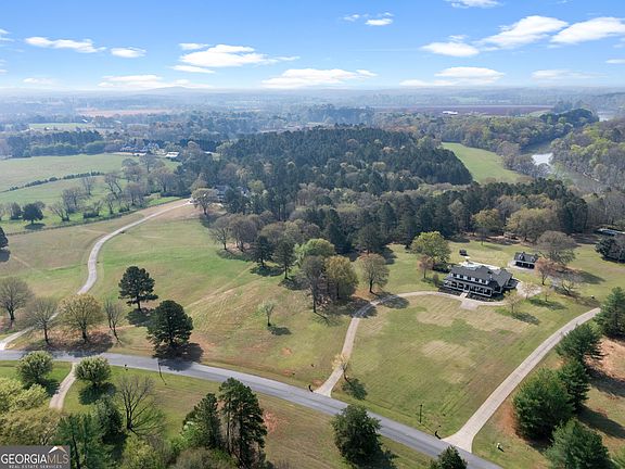 3rd image of 39 Shoals Ferry Rd SE