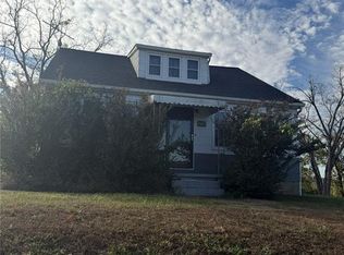 1104 Gutenberg St, Hermann, MO 65041