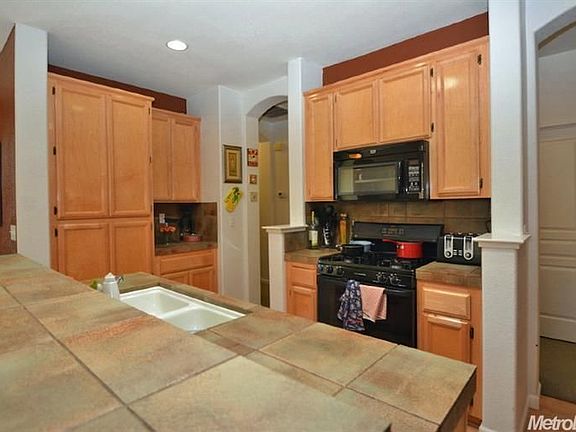 4th image of 3849 Chimney Rock Way