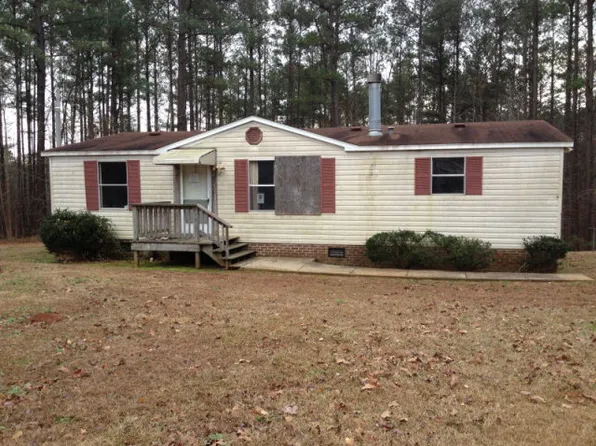 304 Daniels Creek Rd, Sanford, NC 27330