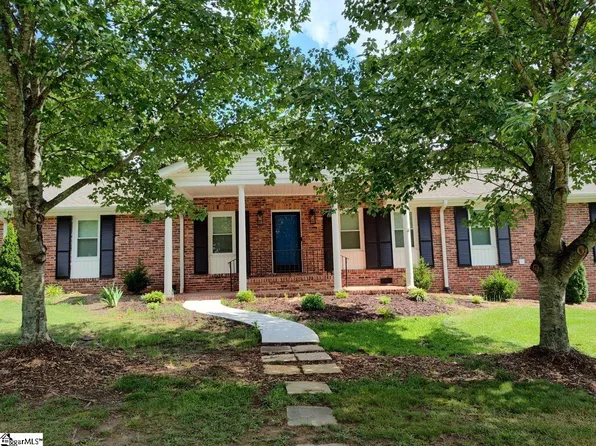 200 Leyswood Dr, Greenville, SC 29615