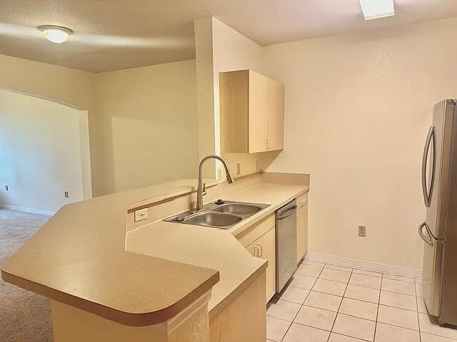 116 SW Peacock Blvd #9-102 — Photo 5