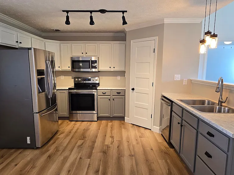 153 Julius Cv — Photo 3