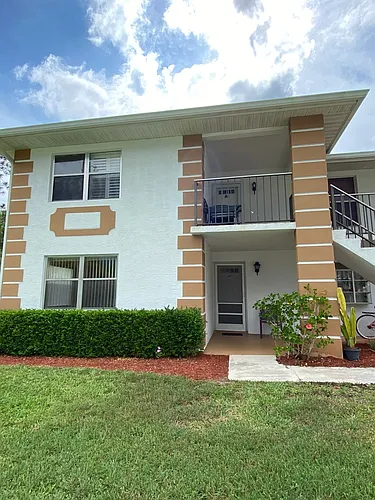 533 S Lakes End Dr #A1 Photo 1