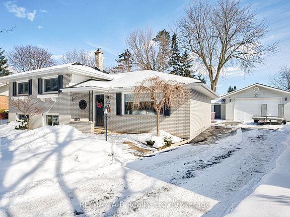 3rd image of 19 Linton Pl