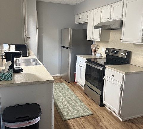 3rd image of 3101 Button Willow Ave