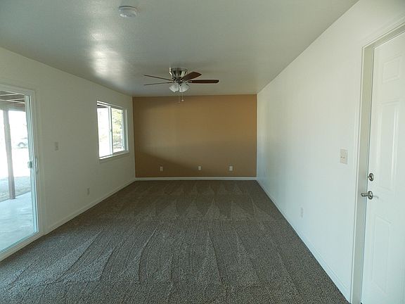 great room off of kitchen