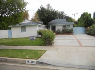 18151 Strathern St, Reseda, CA 91335