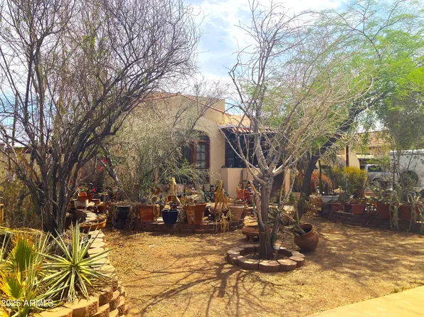 717 W LYNWOOD Street, Phoenix, AZ 85007