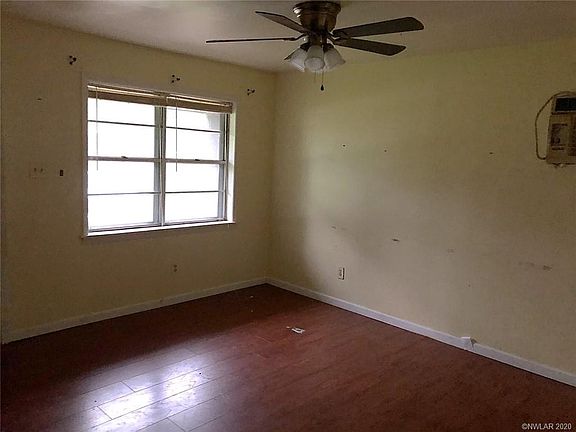 2nd image of 608 Hyde Park Pl