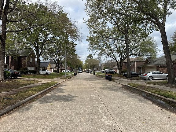 5th image of 23915 Spring Oak Dr