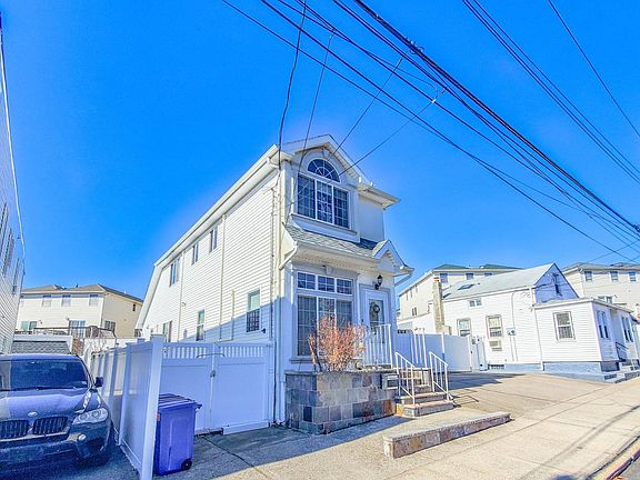 3rd image of 120 Jackson Ave