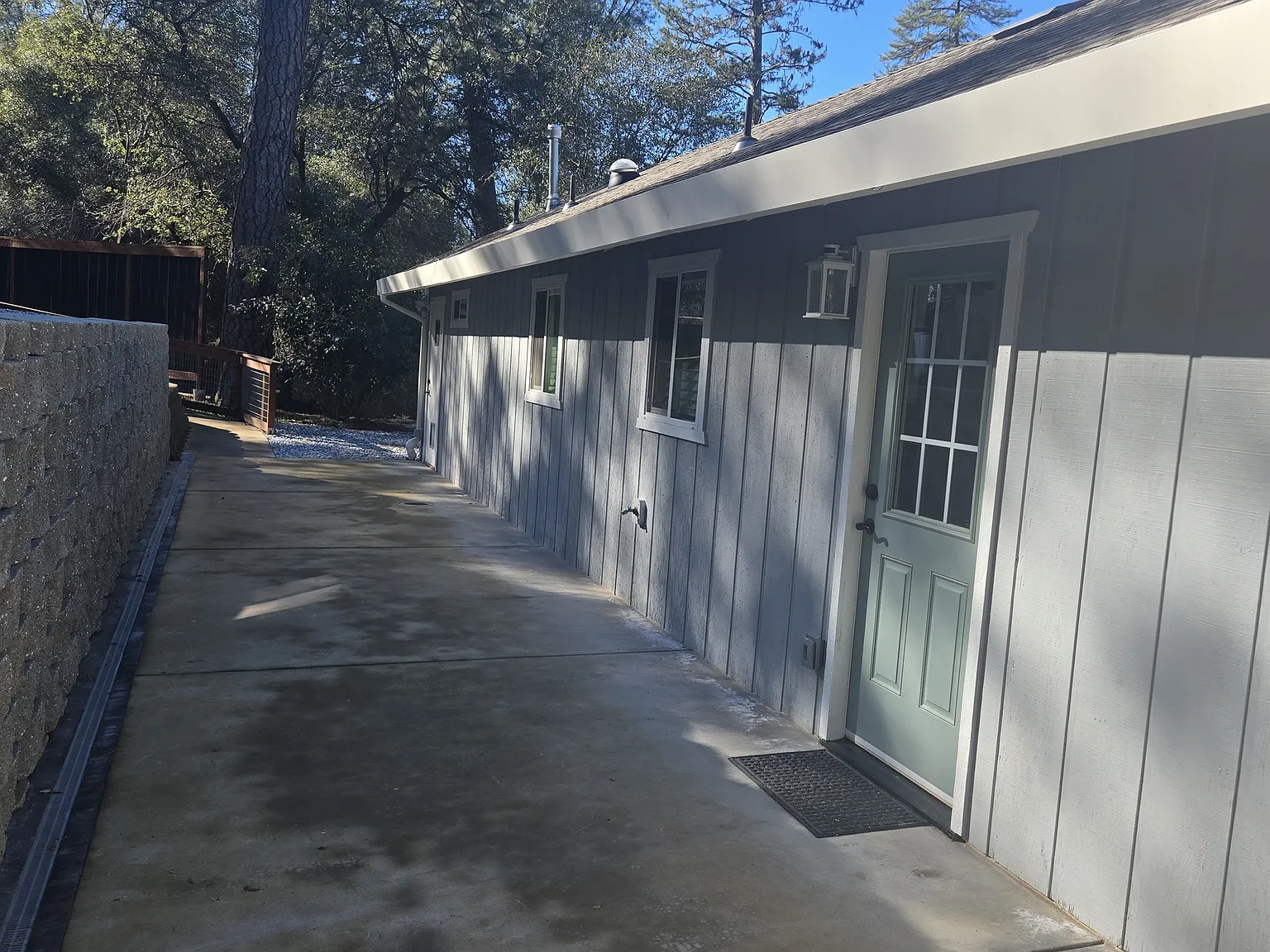 4102 Karl Dr — Photo 1