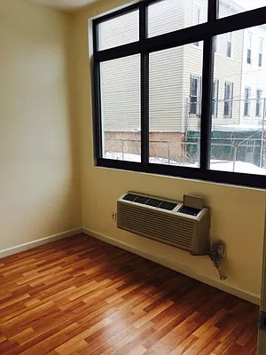 Rented by Nooklyn NYC LLC | media 1