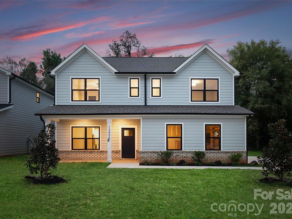 1st image of 12106 Charing Grove Ln