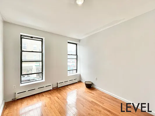 Rented by Level Group | media 8