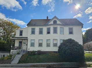 86 4th St, Auburn, ME 04210
