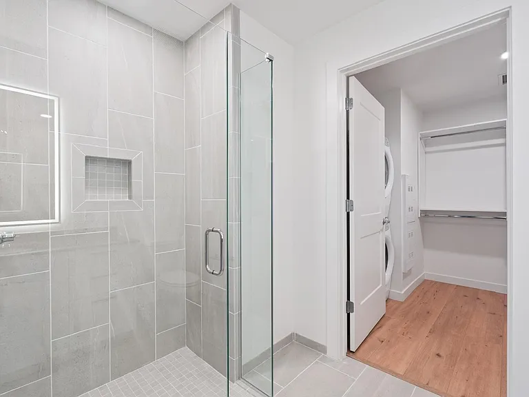 1212 Demonbreun St #614 — Photo 12