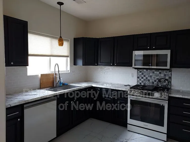 13604 Mountain West Ct SE — Photo 2