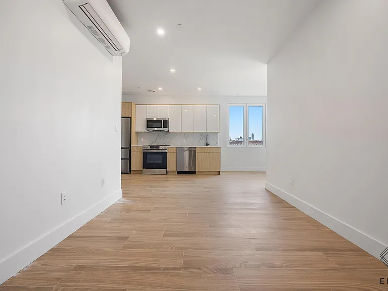 942 New York Ave #2C — Photo 4