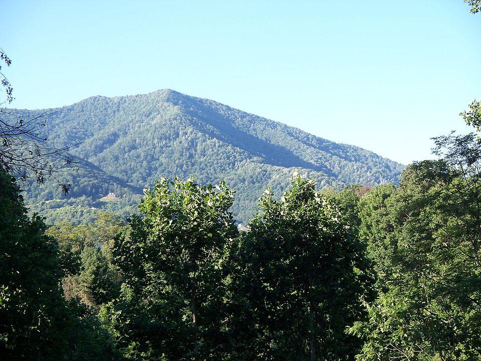 1st image of 23 Pumpkin Patch Pl