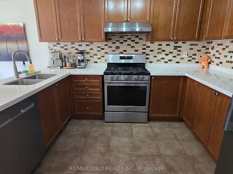 50 Hollingsworth Cir — Photo 5