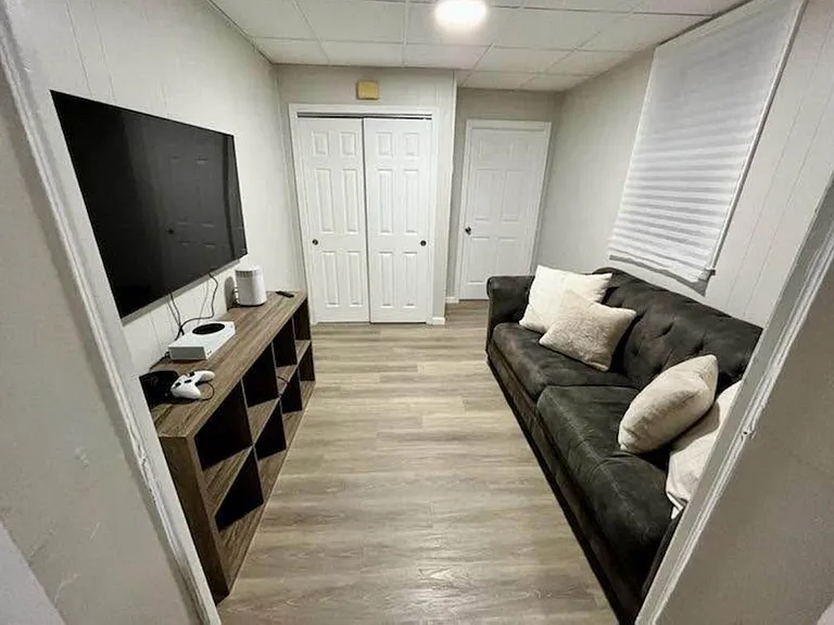 40 Honiss St #2 — Photo 3