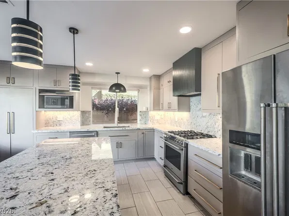 1729 Mexican Poppy St, Las Vegas, NV 89128