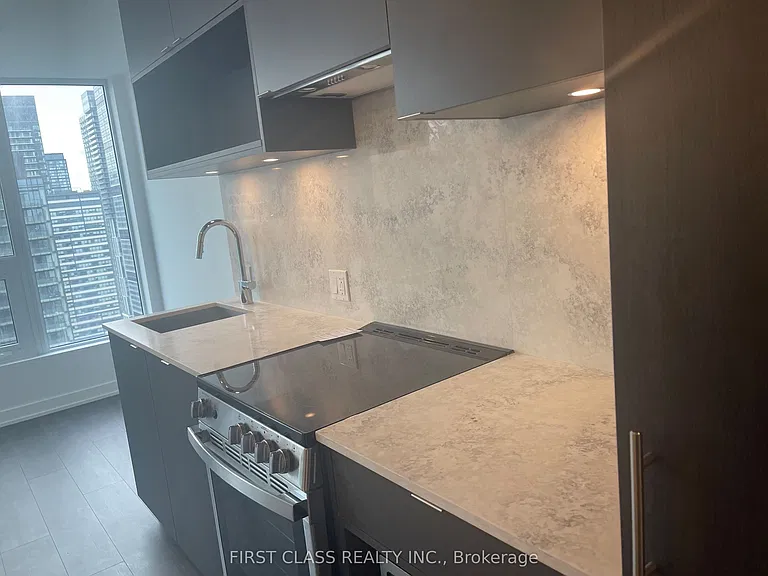 100 Queen St E #3609 — Photo 5