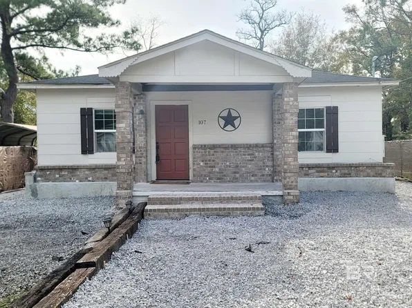 107 11th Ave, Chickasaw, AL 36611