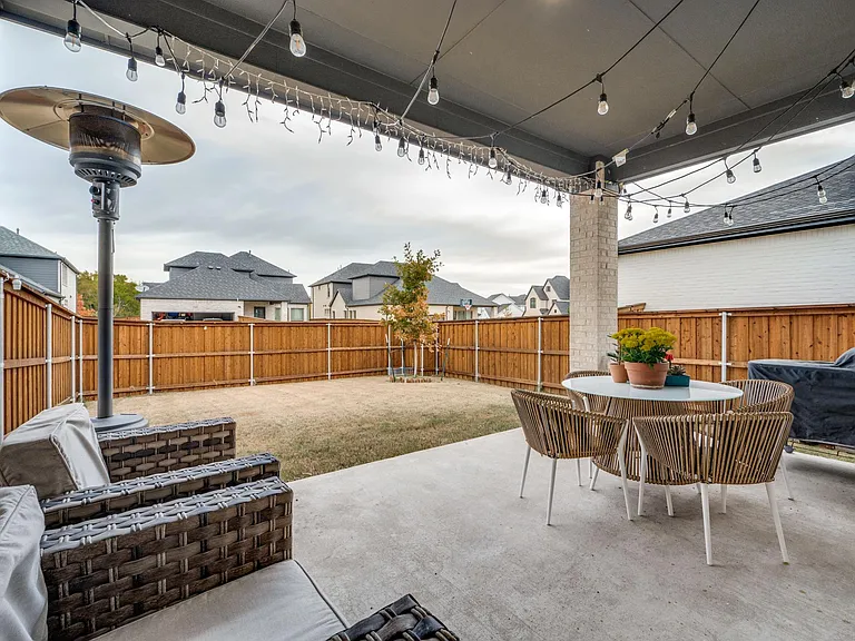 13474 Chalet Ave — Photo 30