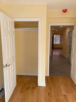 Rented by Hudson Exclusive Inc | media 44