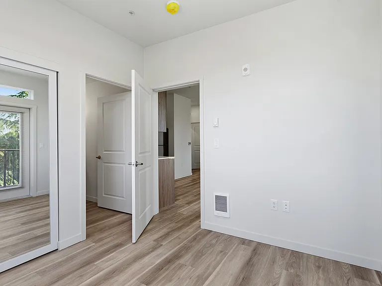 Evergreen Peak Apartments — Photo 45