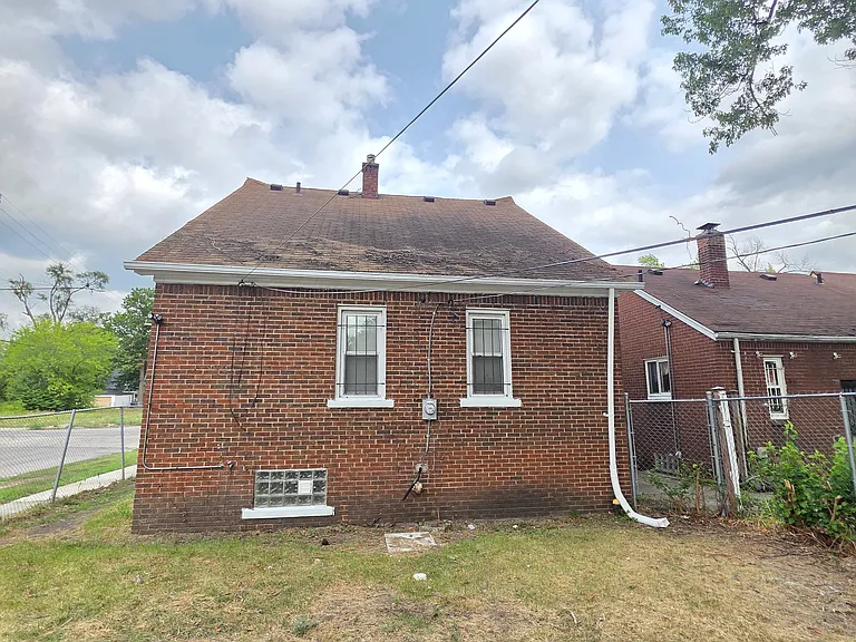 14975 Cheyenne St — Photo 35