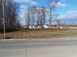 4175 Harrington Rd, Croswell, MI 48422