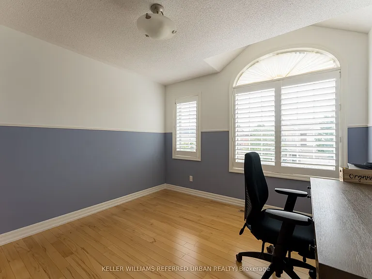 25 Ocean Ave — Photo 18