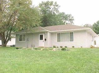 1645 Easton Ave, Waterloo, IA 50702